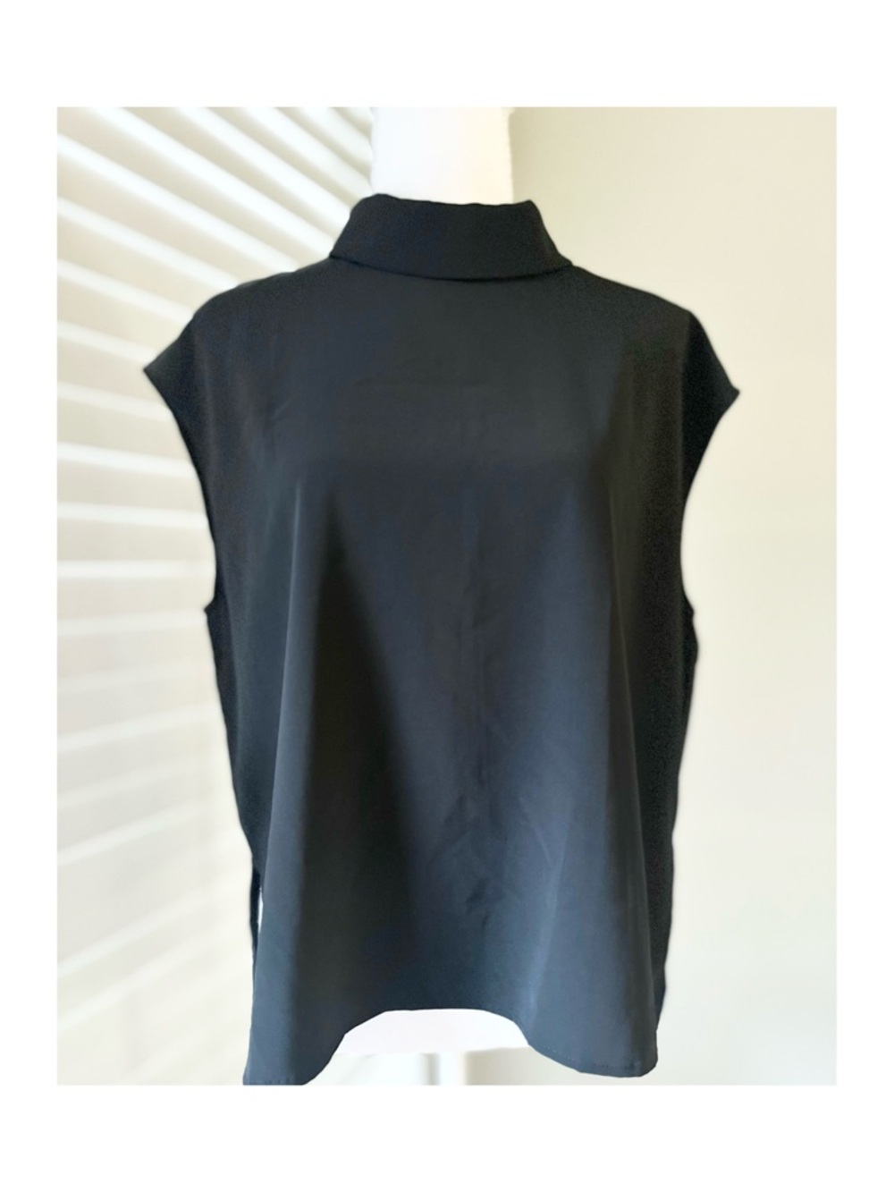 NWT Commense Black Sleeveless Mock Neck Tank